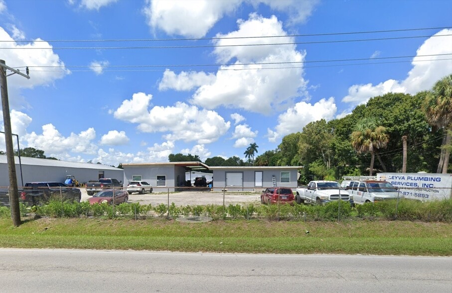 507 S 33rd St, Fort Pierce, FL à vendre - Photo principale – Image 1 sur 1