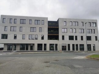 Plus de détails pour Local commercial à louer