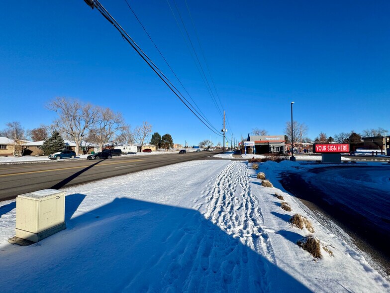 1410 S Wadsworth Blvd, Lakewood, CO à vendre - Photo de l’immeuble – Image 3 sur 8