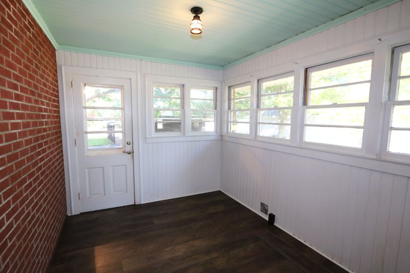 2541 Locust Hill Rd, Taylors, SC à louer - Photo de l’immeuble – Image 3 sur 10