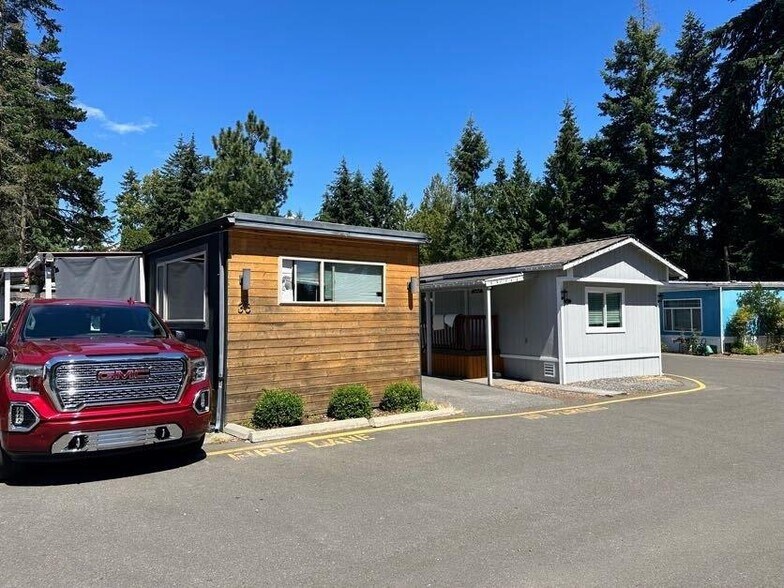 6208 202nd St SW, Lynnwood, WA à vendre - Photo principale – Image 1 sur 9