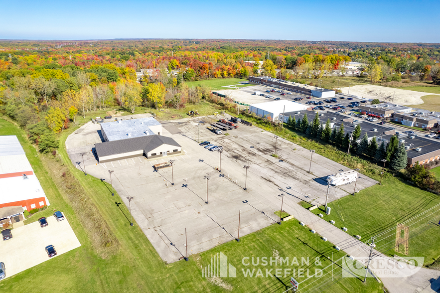 500 Center St, Chardon, OH à louer - Aérien – Image 3 sur 13