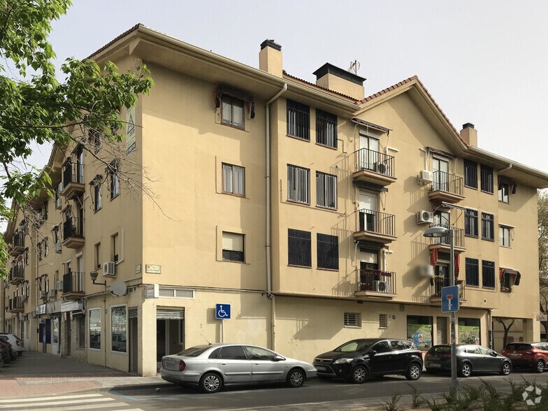 Calle la Colonial, 1, Pinto, Madrid à louer - Photo de l’immeuble – Image 1 sur 2