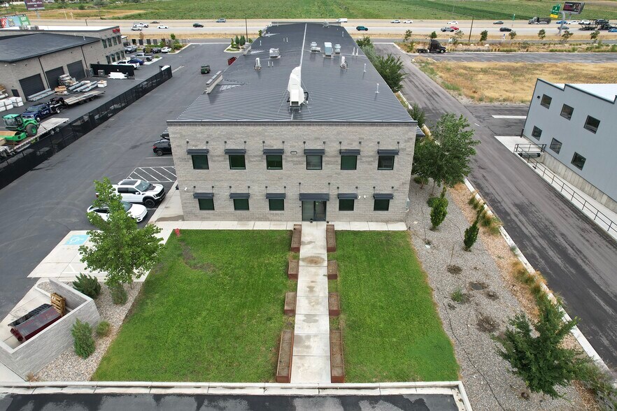 445 N 2000 W, Springville, UT à louer - Photo de l’immeuble – Image 3 sur 22