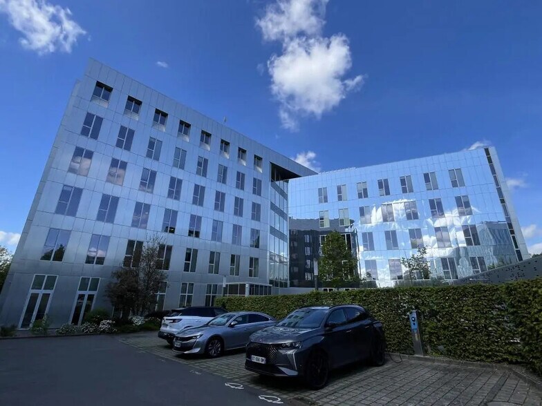 Bureau dans Cesson-Sévigné à louer - Photo de l’immeuble – Image 1 sur 19