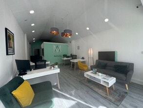 2-6 South St, Worthing à louer Photo intérieure– Image 1 sur 8