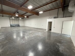 3301-3345 Keller St, Santa Clara, CA à louer Photo intérieure– Image 2 sur 4