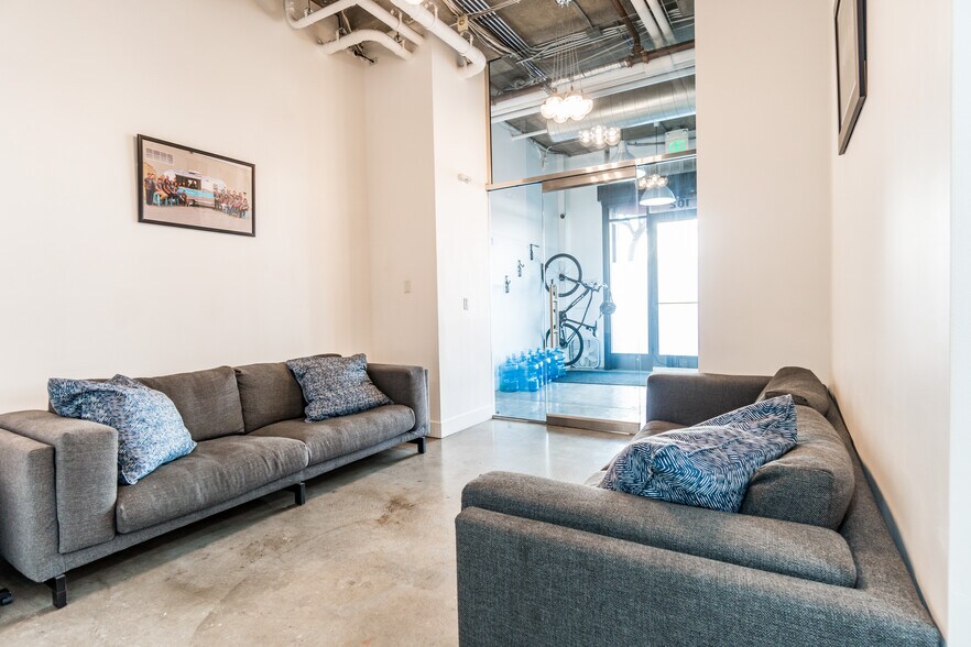 821 Folsom St, San Francisco, CA à louer - Hall d’entrée – Image 3 sur 21