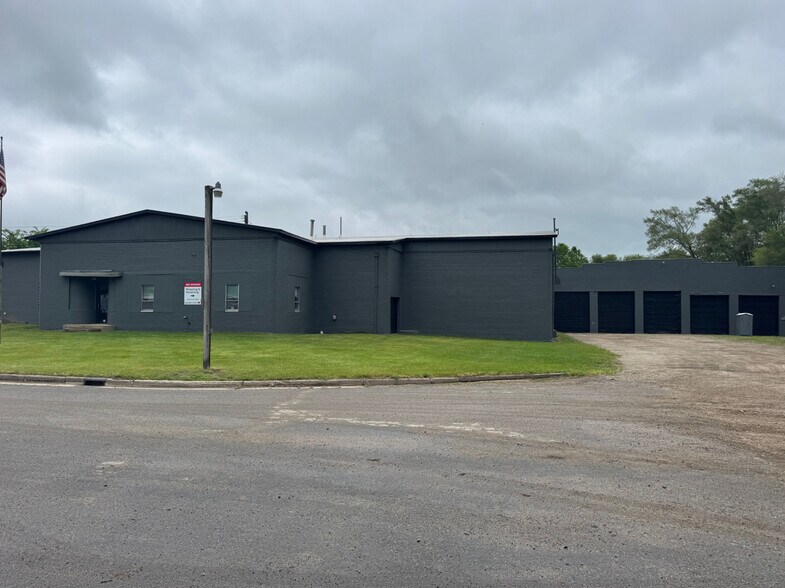 280 S Edison St, Battle Creek, MI à louer - Photo de l’immeuble – Image 2 sur 20