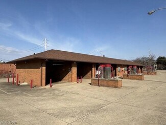 Plus de détails pour 36161 Lake Shore Blvd, Eastlake, OH - Spécialisé à vendre