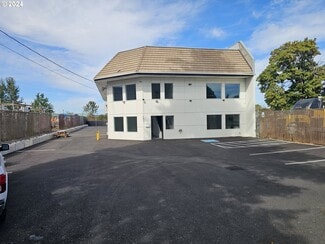 Plus de détails pour 5833 NE Portland Hwy, Portland, OR - Local d’activités à vendre