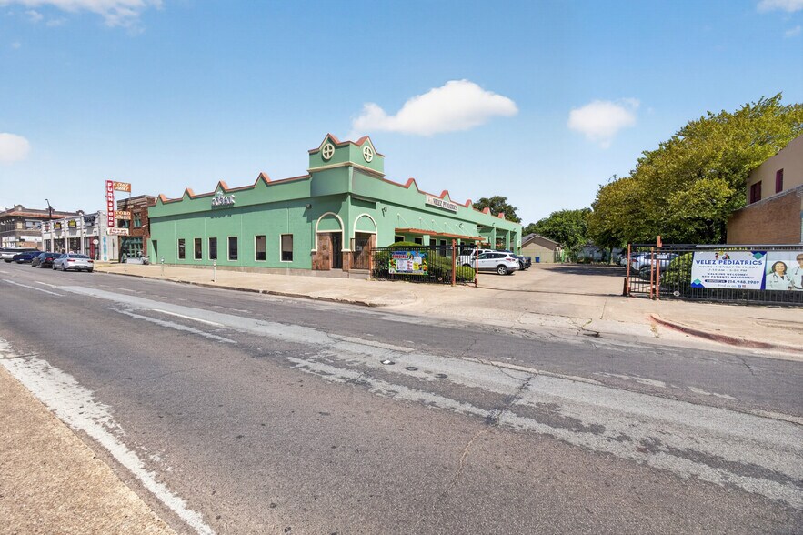 817 W Jefferson Blvd, Dallas, TX à vendre - Photo de l’immeuble – Image 3 sur 19