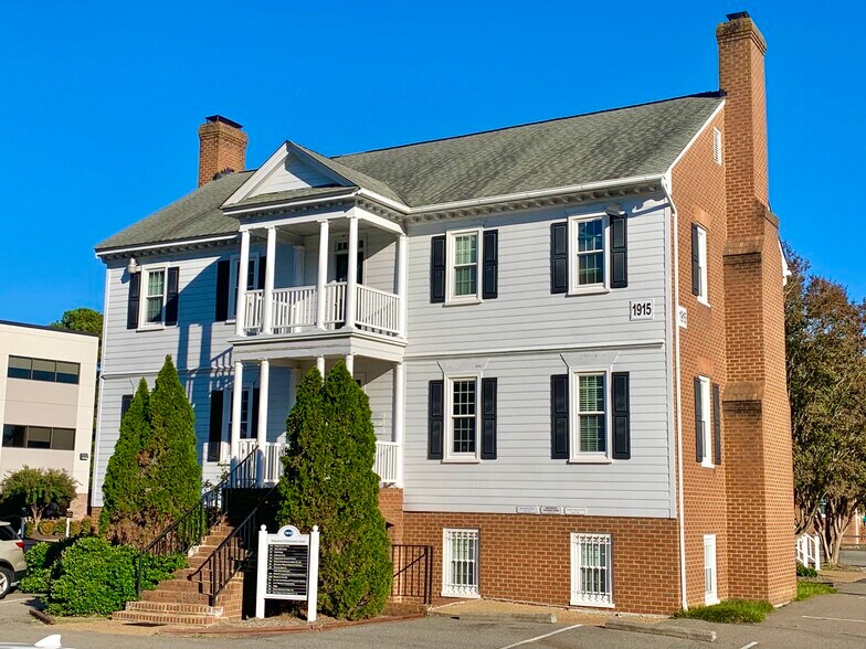 1915 Huguenot Rd, Richmond, VA à louer - Photo principale – Image 1 sur 3