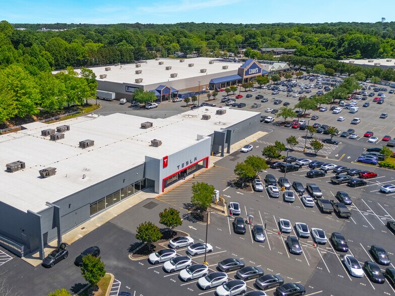 2620 N Main St, High Point, NC à vendre - Photo de l’immeuble – Image 3 sur 10