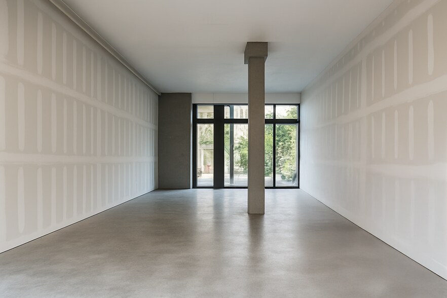 950 E 3rd St, Los Angeles, CA à louer - Photo de l’immeuble – Image 2 sur 8