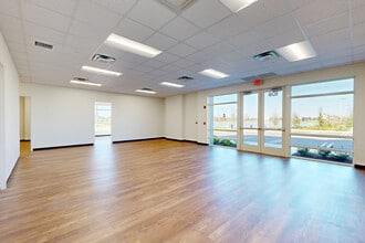 12070 SW Tom Mackie Blvd, Port Saint Lucie, FL à louer Numérisation 3D Matterport– Image 1 sur 8