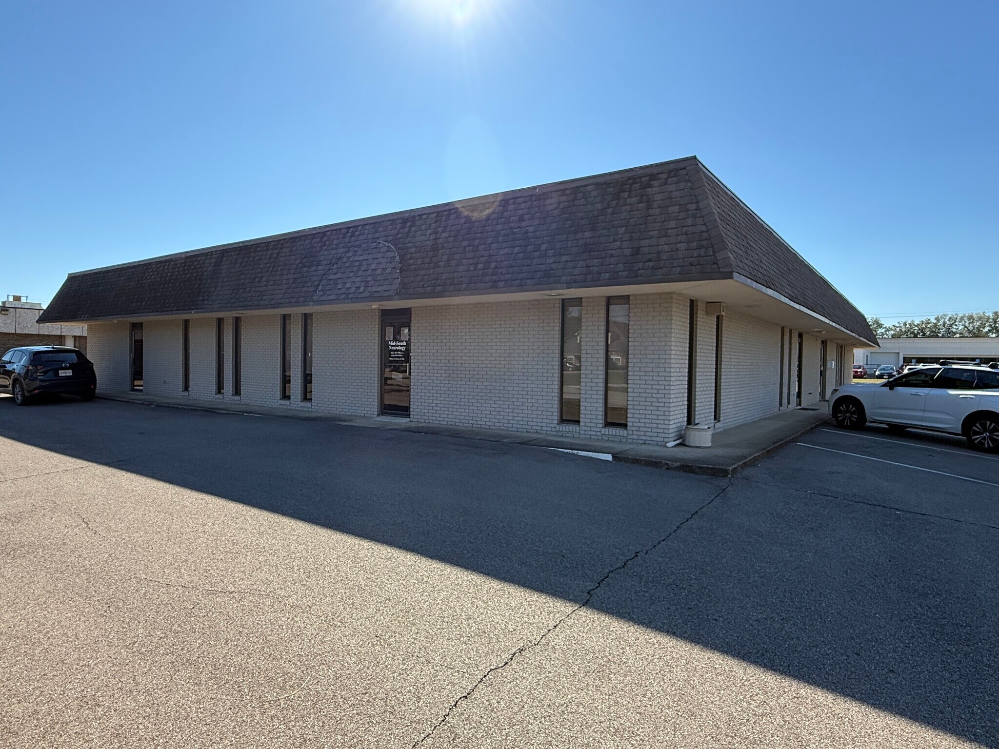 609 Brunson Dr, Tupelo, MS à louer Photo principale– Image 1 sur 18