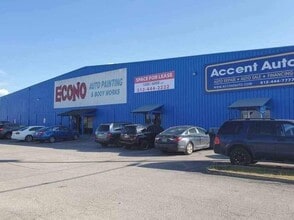 4749 E Ben White Blvd, Austin, TX à louer Photo de l’immeuble– Image 1 sur 8