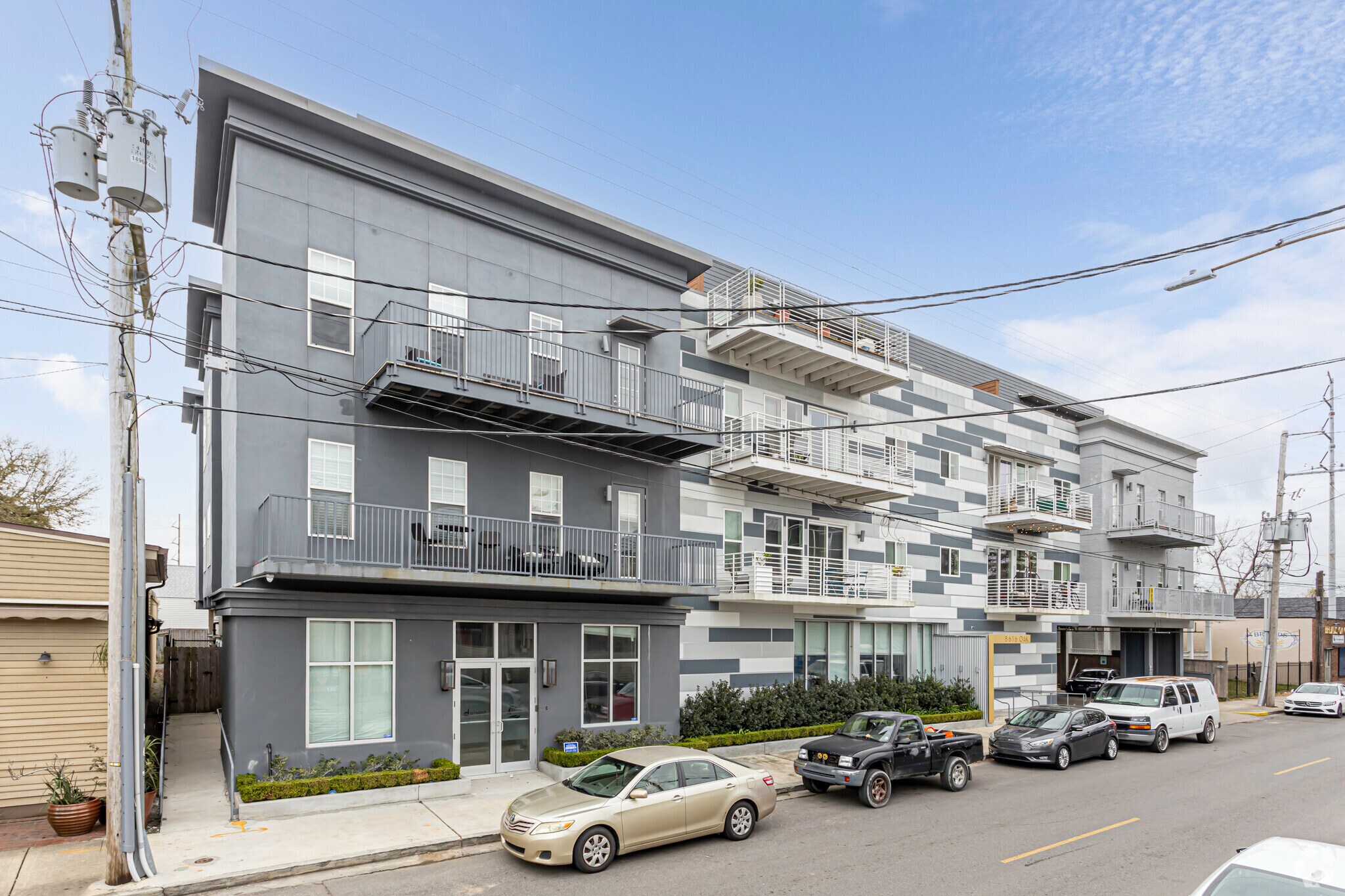 8616 Oak St, New Orleans, LA à vendre Photo de l’immeuble– Image 1 sur 26