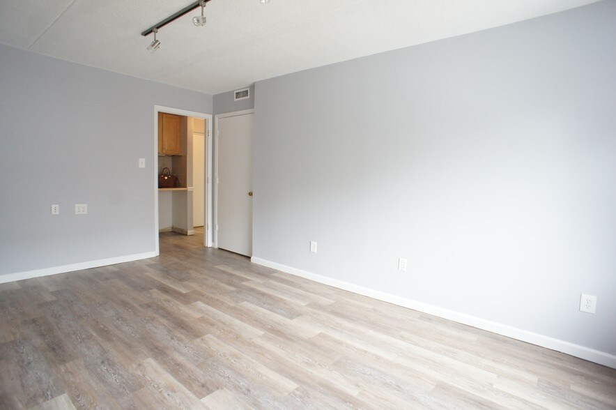 9 Mott Ave, Norwalk, CT à vendre - Photo principale – Image 1 sur 12