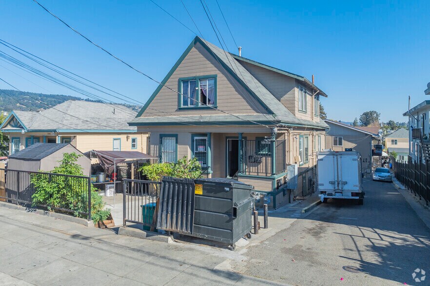 3142 Coolidge Ave, Oakland, CA à vendre - Photo de l’immeuble – Image 1 sur 31