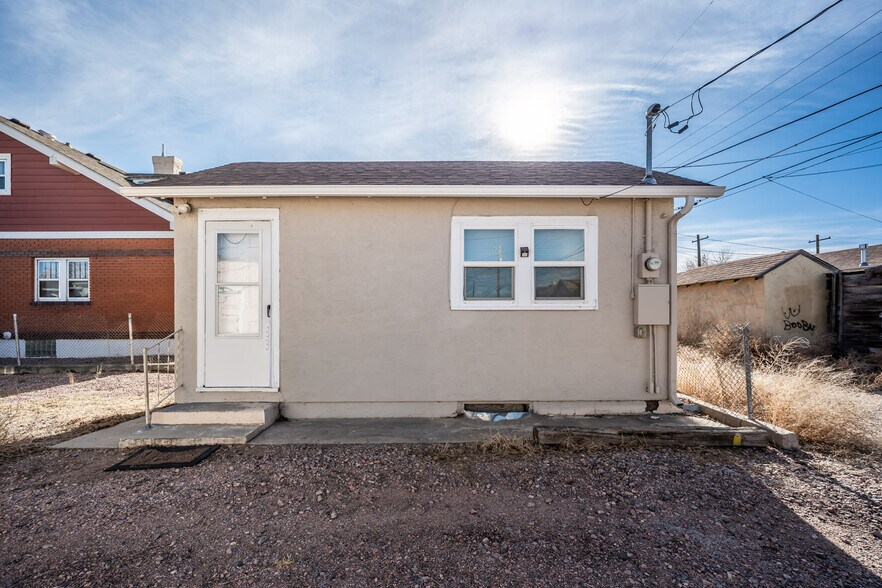 1121 Egan Ave, Pueblo, CO à vendre - Photo de l’immeuble – Image 2 sur 2