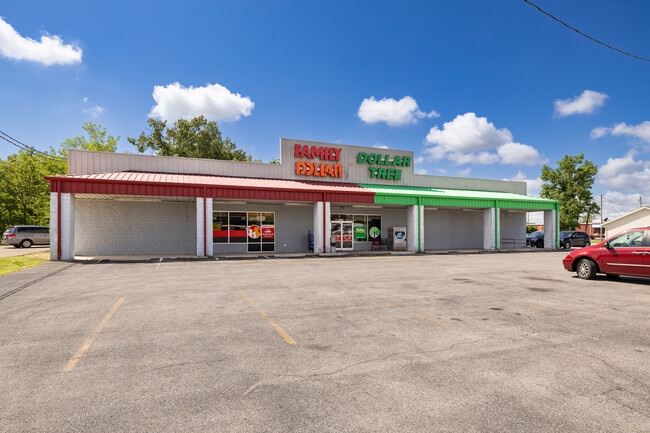 Plus de détails pour 1021 US Highway 45 N, Eldorado, IL - Local commercial à vendre