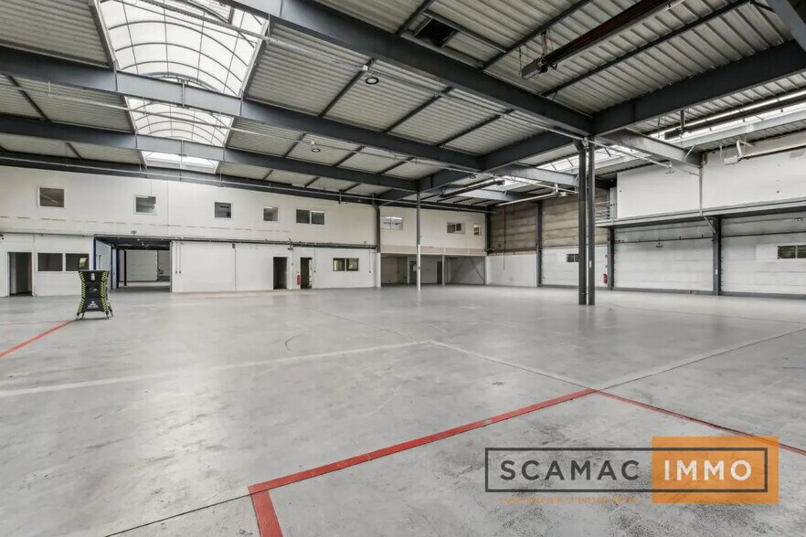 9 Rue Sinclair, 94000 Créteil, Créteil à louer - Photo de l’immeuble – Image 2 sur 11