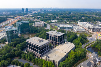 10 Glenlake Pky NE, Atlanta, GA - VUE AÉRIENNE  vue de carte