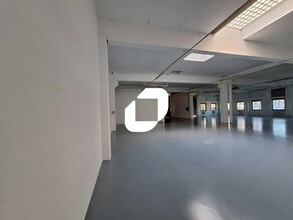 Bureau dans Villebon-sur-Yvette à louer Photo intérieure– Image 2 sur 2