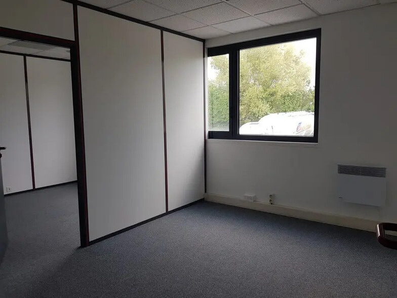 25 Rue De La Bonne Rencontre, Quincy-Voisins à louer - Photo de l’immeuble – Image 3 sur 12