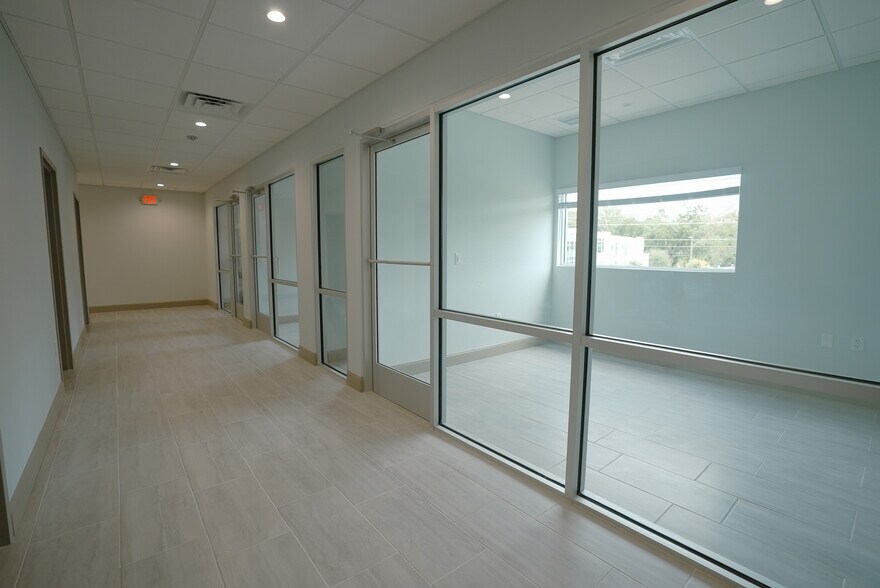 5224 S Orange Ave, Orlando, FL à louer - Photo de l’immeuble – Image 2 sur 5