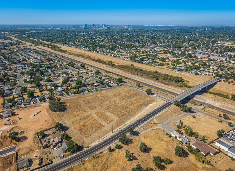 20 Silver Eagle rd, Sacramento, CA à vendre - Aérien – Image 3 sur 3