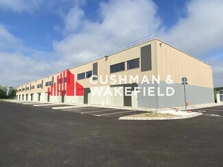 Plus de détails pour Local d'activités à louer