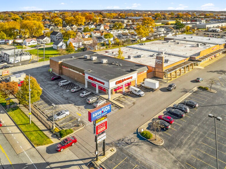 14025-14041 Puritas Ave, Cleveland, OH à louer - Photo de l’immeuble – Image 2 sur 5