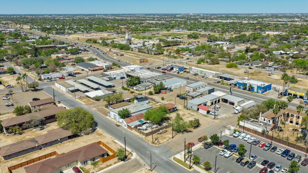 204 6th st, San Juan, TX à vendre - Photo de l’immeuble – Image 2 sur 8