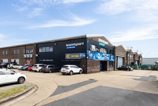 Plus de détails pour 30 Chartwell Rd, Lancing - Industriel/Logistique à louer