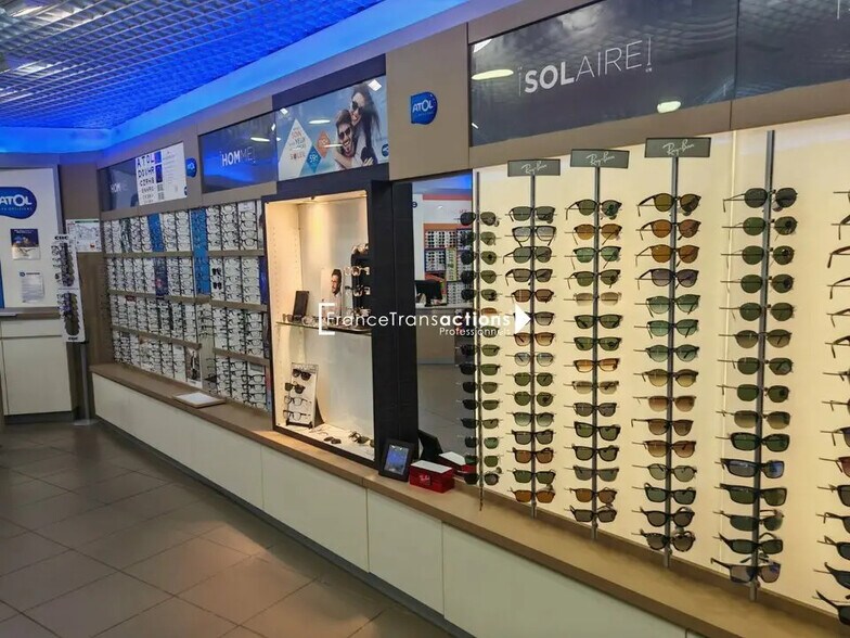 Local commercial dans Agen à vendre - Photo de l’immeuble – Image 2 sur 3