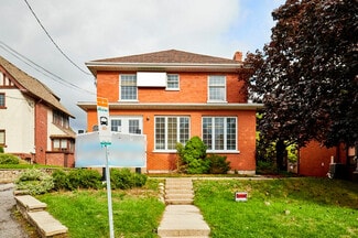 Plus de détails pour 215 Simcoe St N, Oshawa, ON - Bureau à vendre