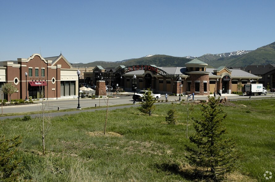 1640-1678 Redstone Center Dr, Park City, UT à louer - Photo de l’immeuble – Image 2 sur 16
