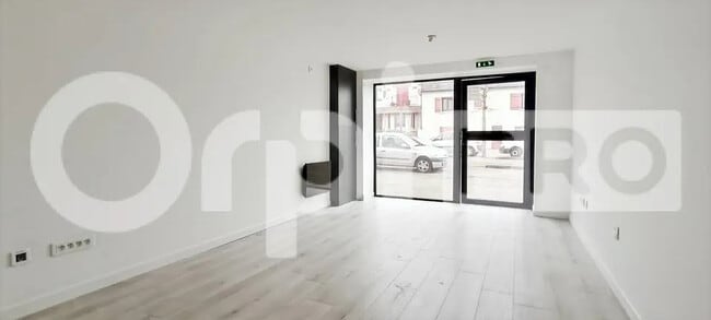 Plus de détails pour Bureau à vendre