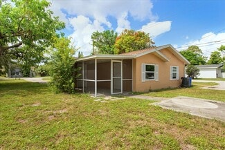 Plus de détails pour 1905 Oakley Ave, Fort Myers, FL - Logement à vendre
