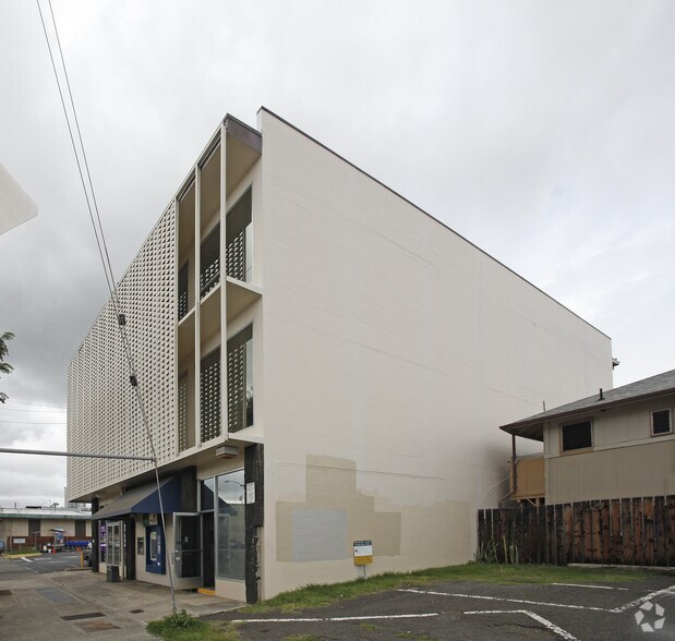 1806 S King St, Honolulu, HI à louer - Photo de l’immeuble – Image 2 sur 11