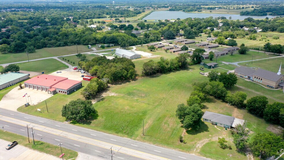 1623 & 1677 East Main Street Hwy, Madisonville, TX à vendre - Photo de l’immeuble – Image 3 sur 11