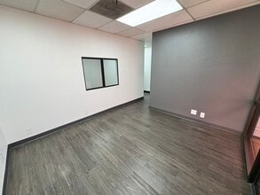 1430-1454 W 12th Pl, Tempe, AZ à louer Photo intérieure– Image 2 sur 11