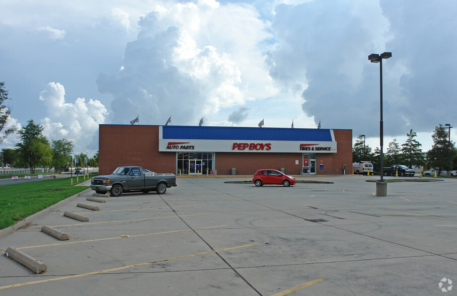 12200 I-10 Service Rd, New Orleans, LA à louer - Photo de l’immeuble – Image 3 sur 6