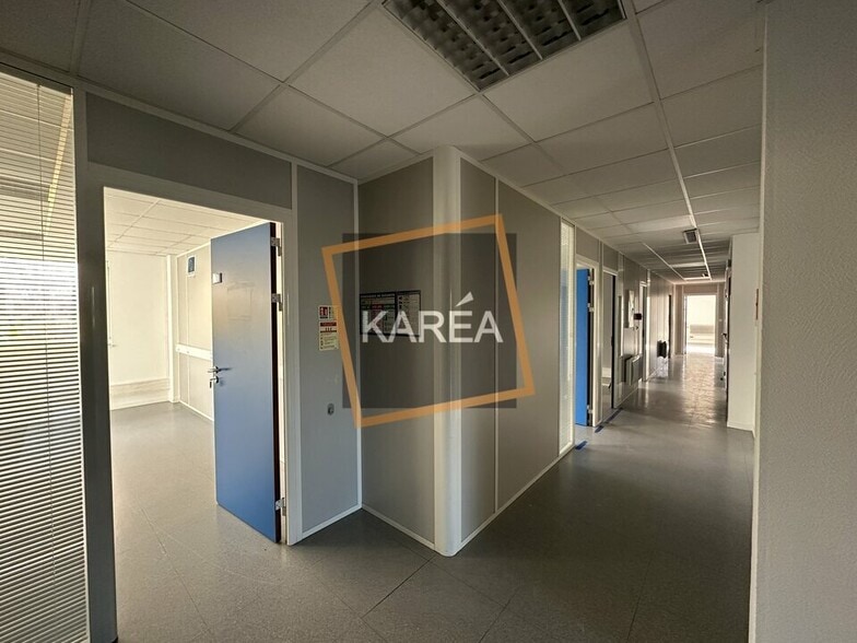Bureau dans Mareuil-lès-Meaux à louer - Photo intérieure – Image 3 sur 5