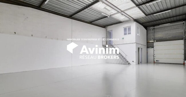 Plus de détails pour Industriel/Logistique à louer