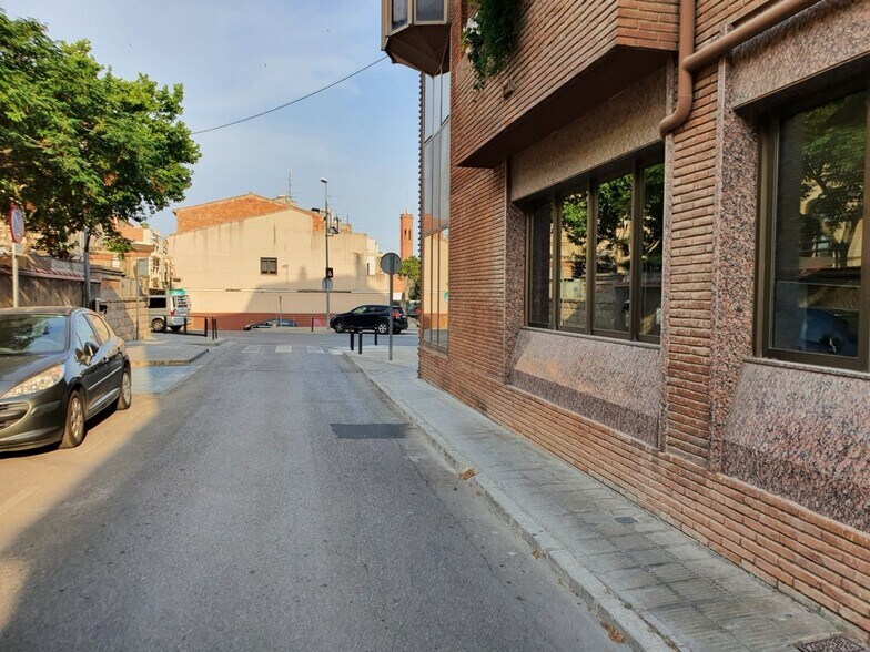 Local commercial dans Igualada, Barcelona à louer - Photo de l’immeuble – Image 2 sur 3