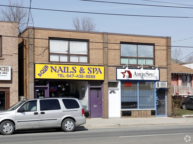 3094-3100 Lake Shore Blvd W, Toronto, ON à louer - Photo de l’immeuble – Image 3 sur 4